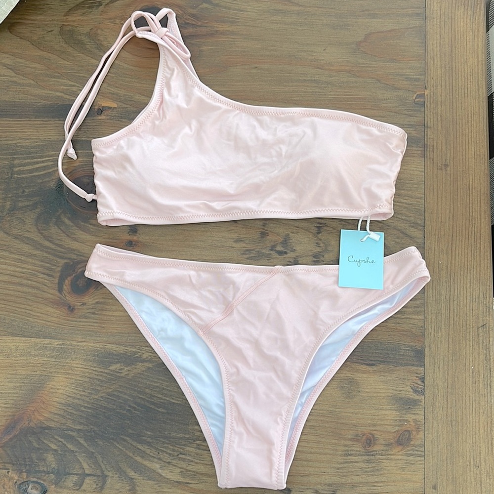 Cupshe bikini NWT